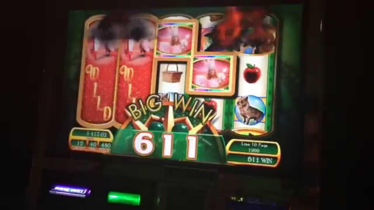 25 Loyal Free Spins! at Royal Panda Casino