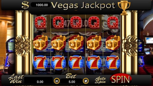 790% Deposit Match Bonus at Royal Panda Casino