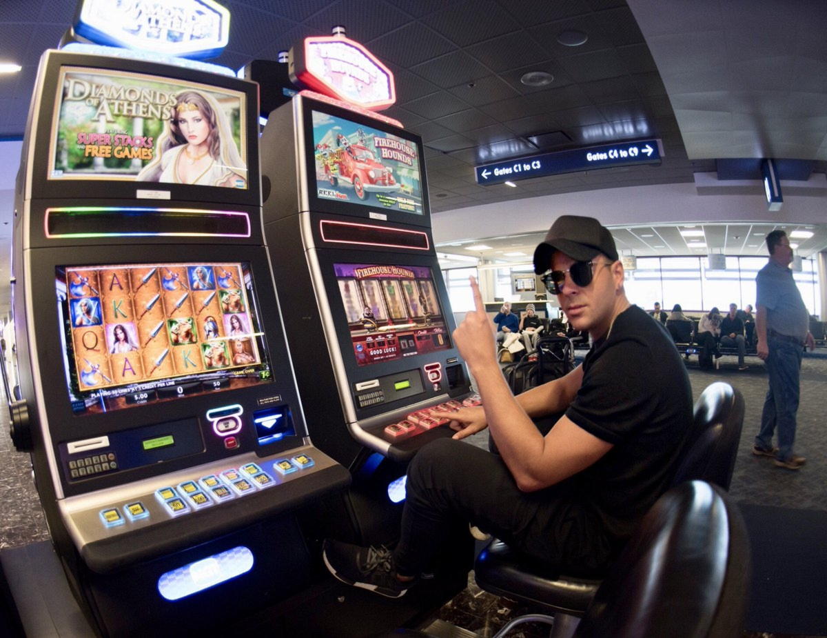 40% Casino Welcome Bonus at Spinland Casino