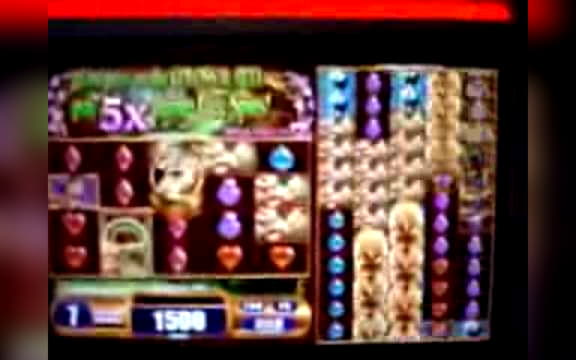 EUR 470 Daily freeroll slot tournament at Spinland Casino