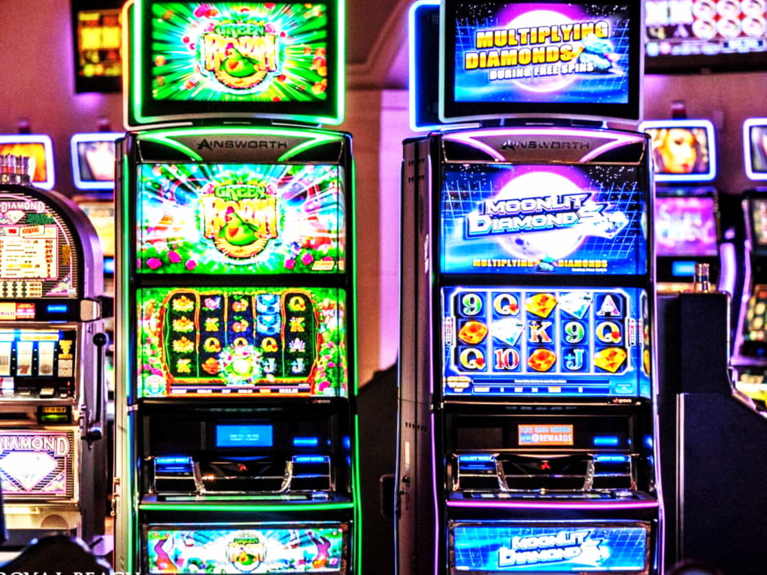 455% Best signup bonus casino at Leo Vegas Casino