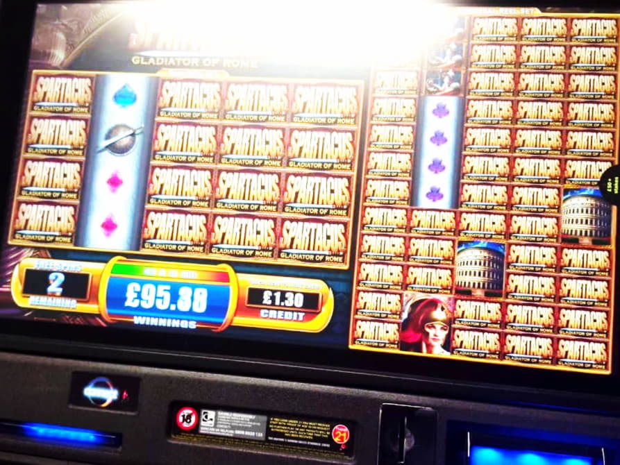 EUR 610 casino chip at Casino-X