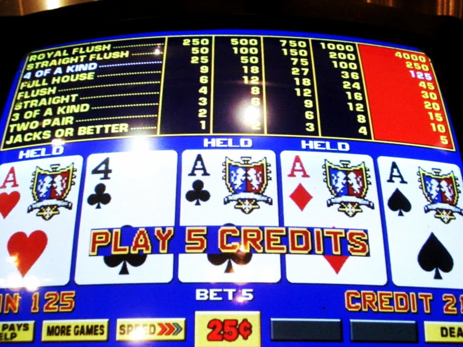 60 FREE SPINS at Vegas Hero Casino