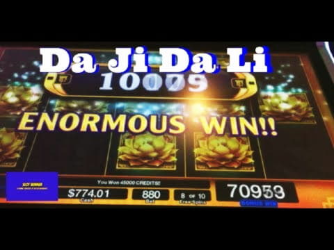 €333 Daily freeroll slot tournament at Joy Casino