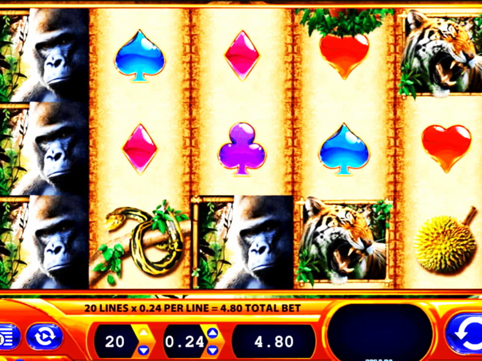 780% First deposit bonus at Casino Heroes