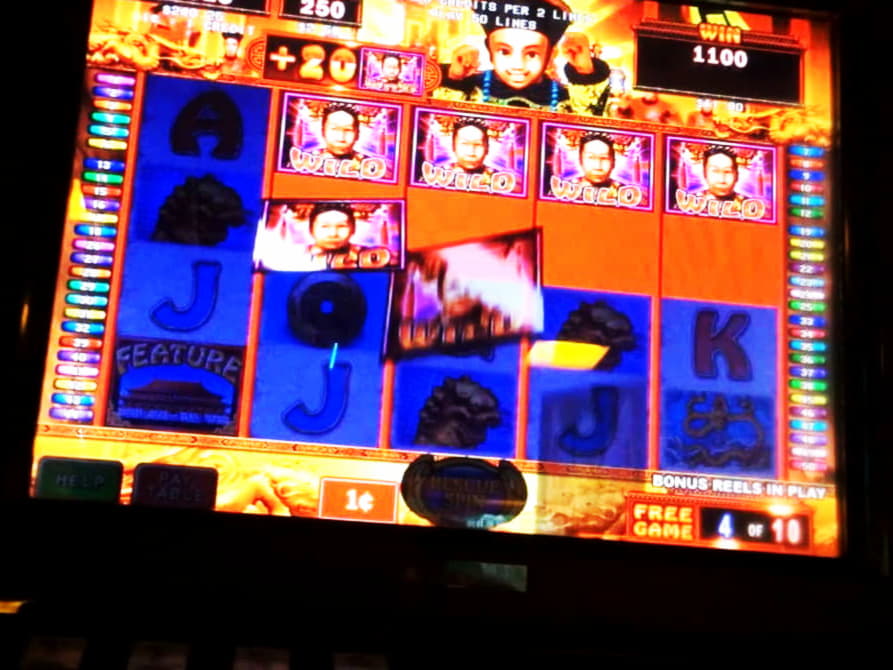 EURO 125 Daily freeroll slot tournament at Casino-X