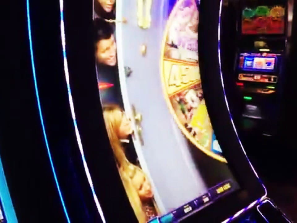 75 free spins no deposit casino at Vegas Hero Casino