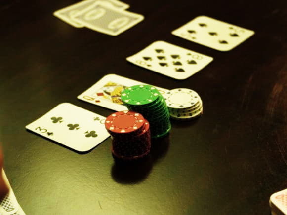 235 Free spins no deposit at bWin Casino