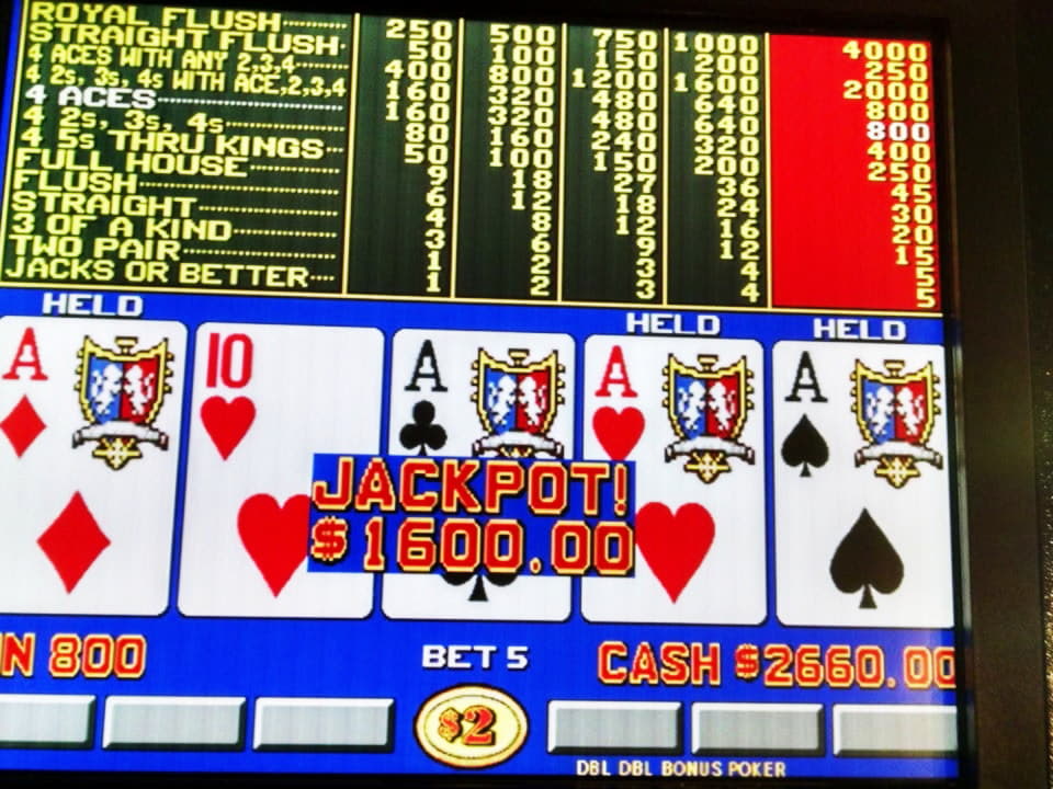 33 Free casino spins at Vegas Hero Casino
