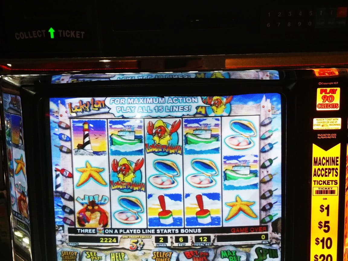 £800 Daily freeroll slot tournament at Fruity Casa Casino
