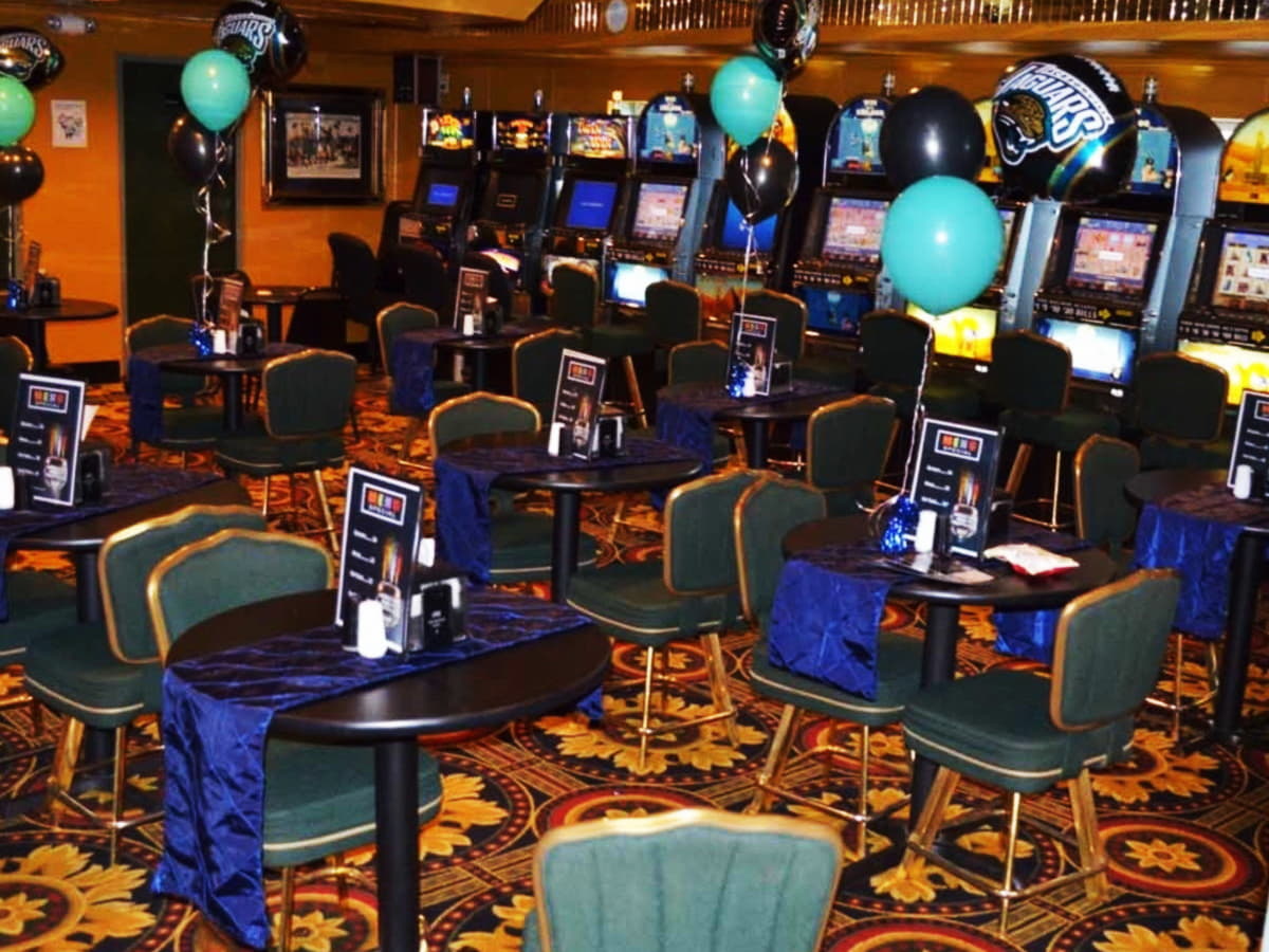 560% Deposit Match Bonus at Vegas Hero Casino
