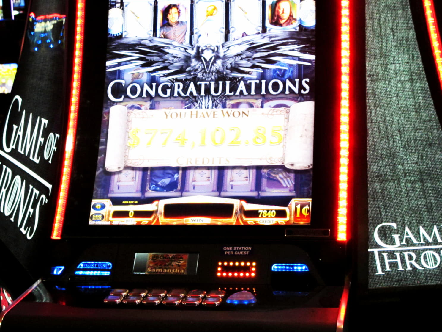 222 Loyalty Free Spins! at bWin Casino