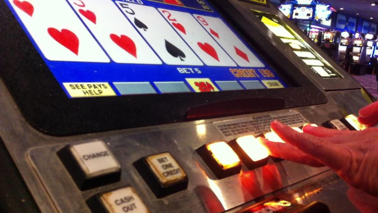 £1395 NO DEPOSIT BONUS CASINO at Royal Panda Casino