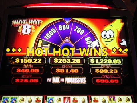 €705 Daily freeroll slot tournament at Mega Casino