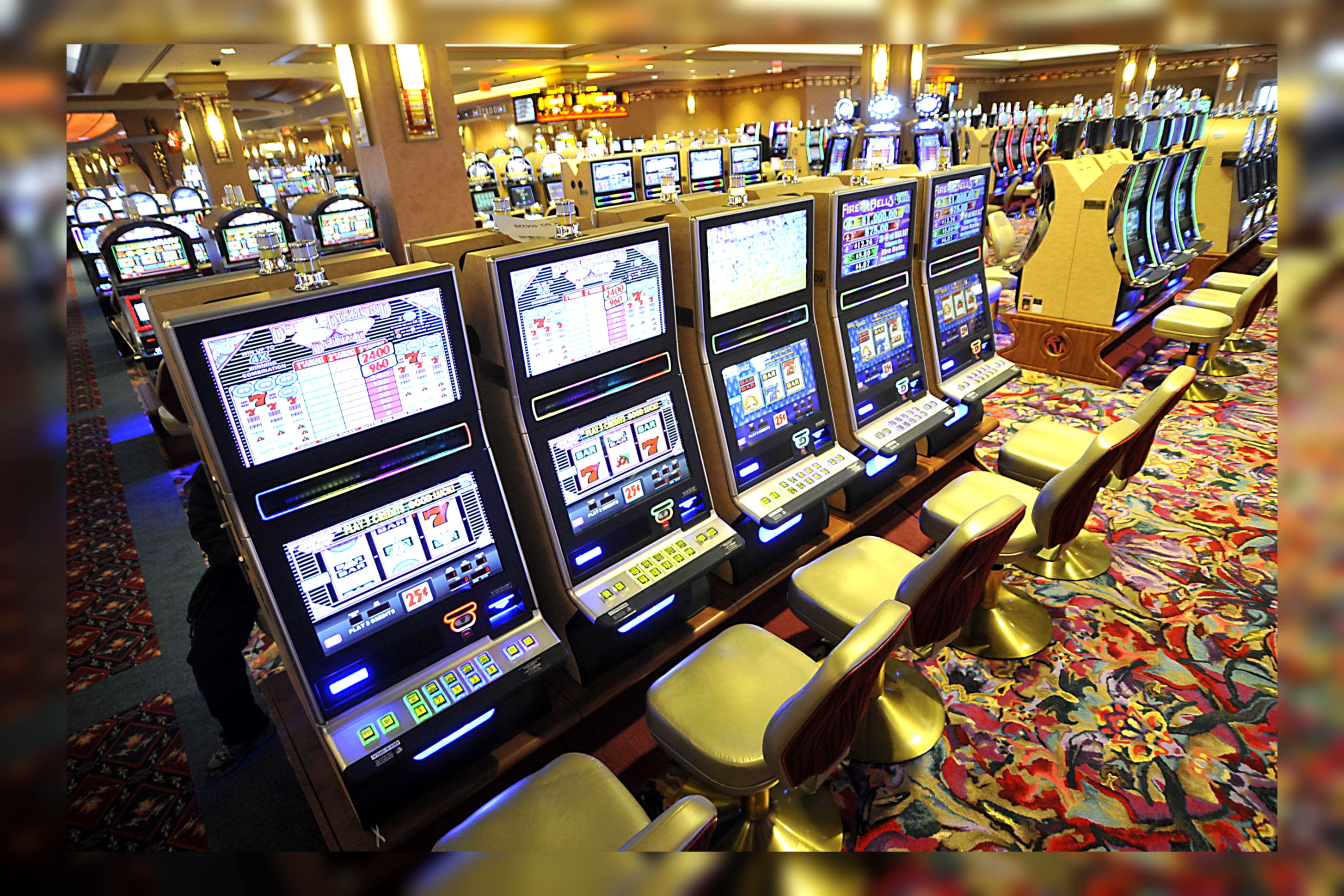 £675 free chip casino at Super Lines Casino