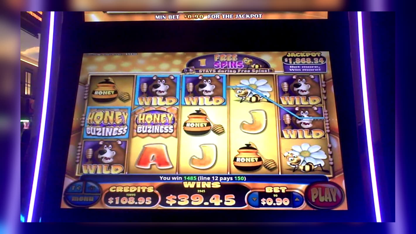 €545 Mobile freeroll slot tournament at Mr. Win Casino