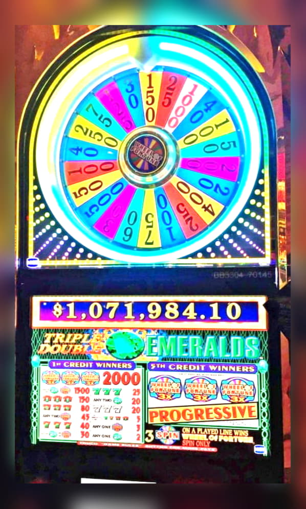 695% First Deposit Bonus at Joy Casino