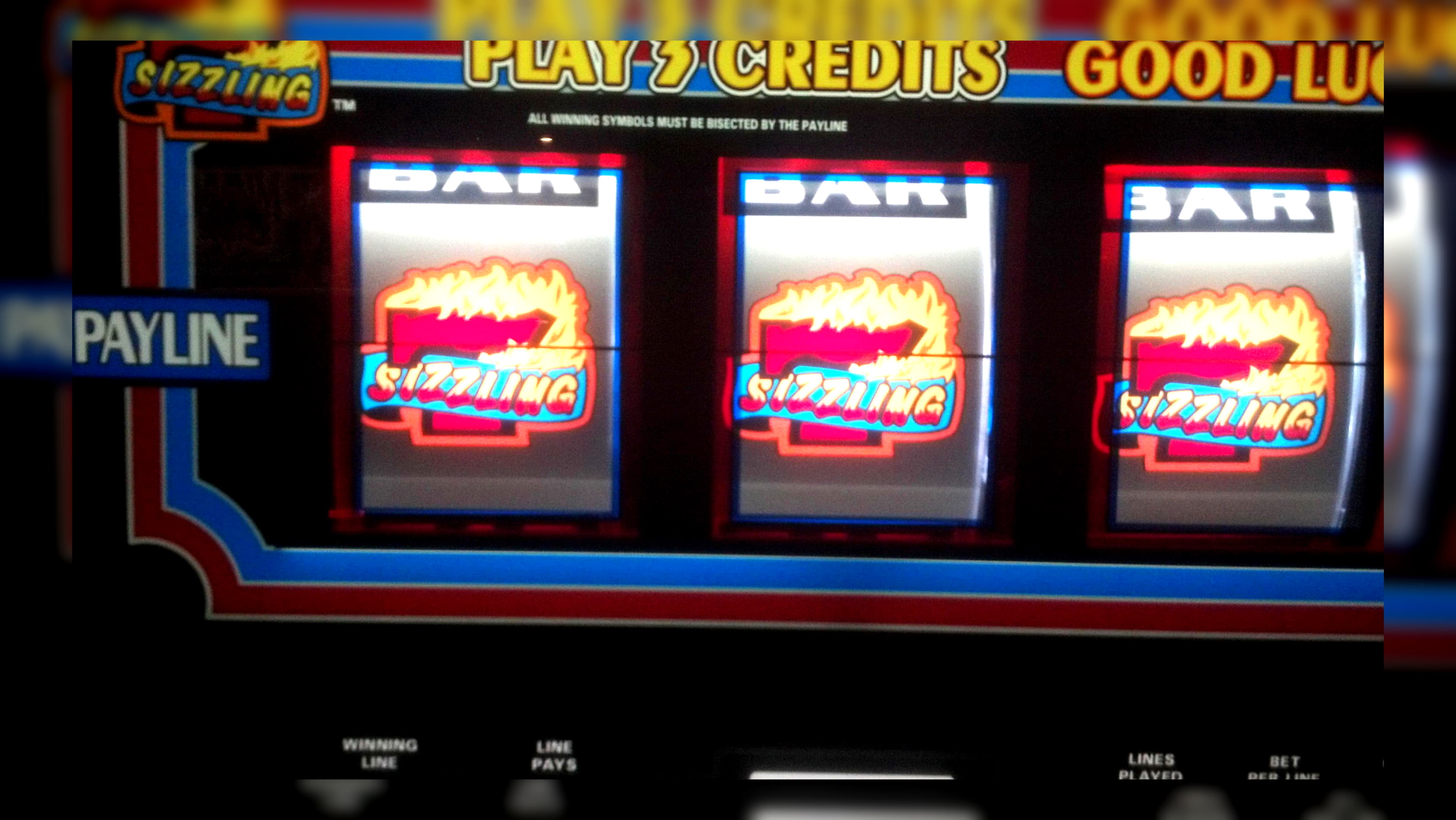 985% No Rules Bonus! at Royal Panda Casino
