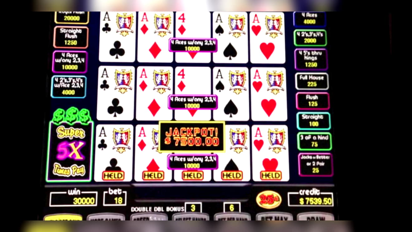 295% First Deposit Bonus at Vegas Hero Casino