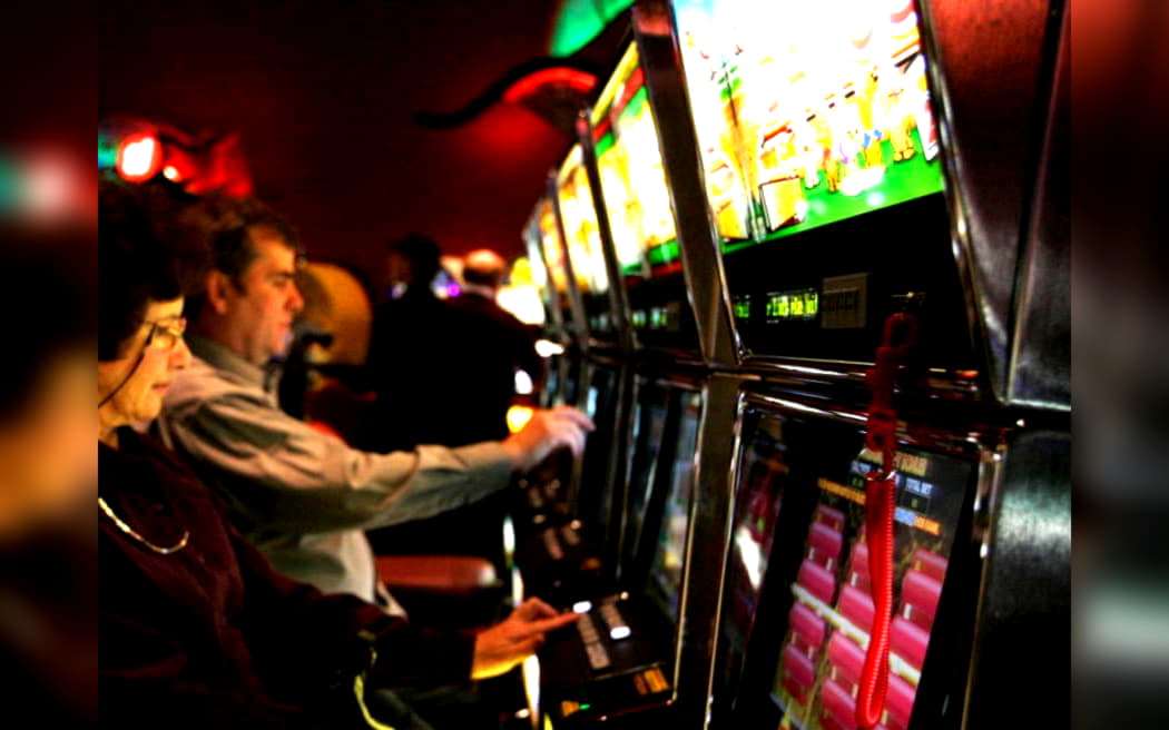 120% Match Bonus Casino at Vegas Hero Casino
