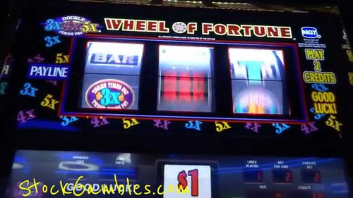 £999 Online Casino Tournament at Uptown Pokies Casino