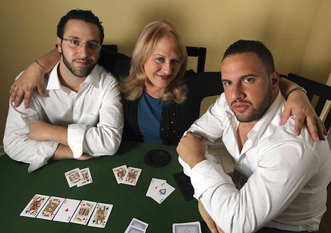 Play Indian Casino Poker Online Photo 30