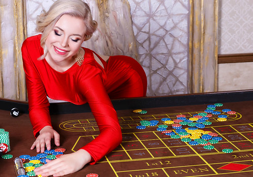 Why do we love online casino games?