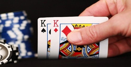Berbagai Babak dalam Permainan Omaha di Judi Poker Online Terpercaya